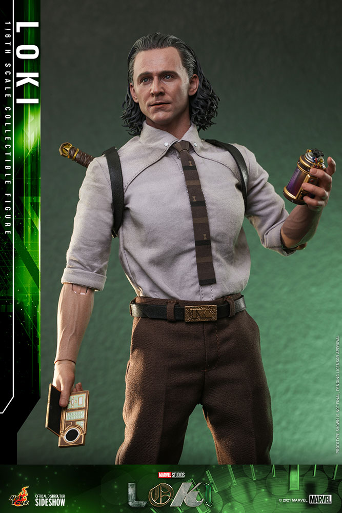 Hot Toys Loki 1/6 Scale Figure
