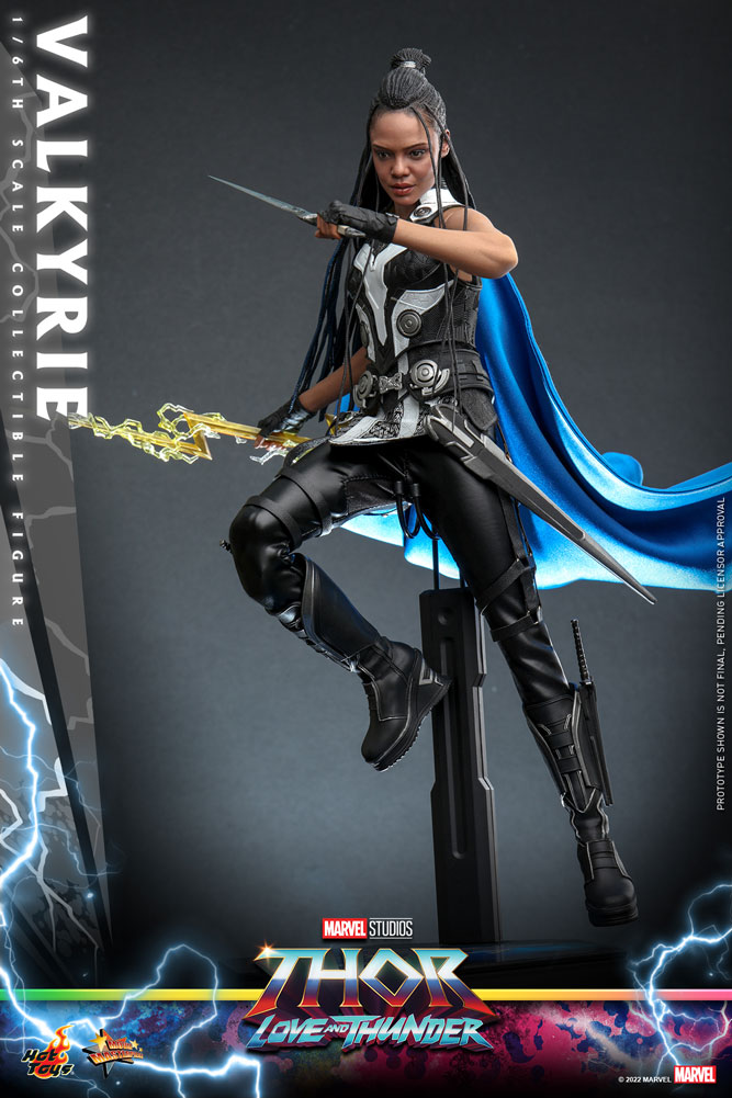 Valkyrie Sixth Scale Figure by Hot Toys